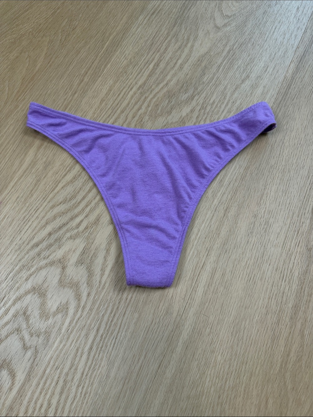 Victoria’s Secret High Leg Thong Panty M